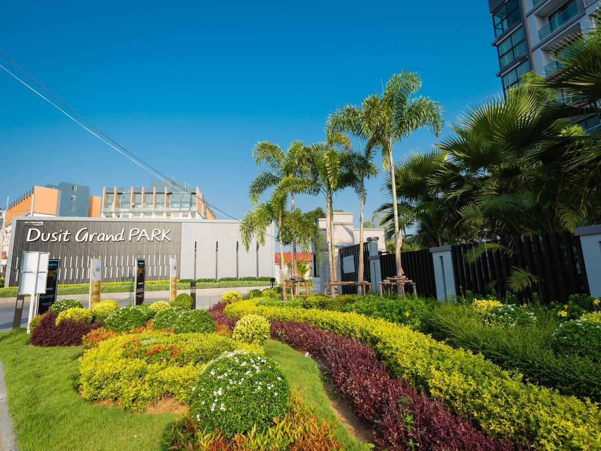 Dusit Grand Park Apartment Jomtien Beach Exterior photo